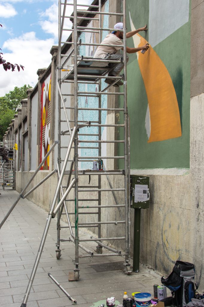 Yes - MurosTabacalera by Guillermo de la Madrid - Madrid Street Art Project -10-005